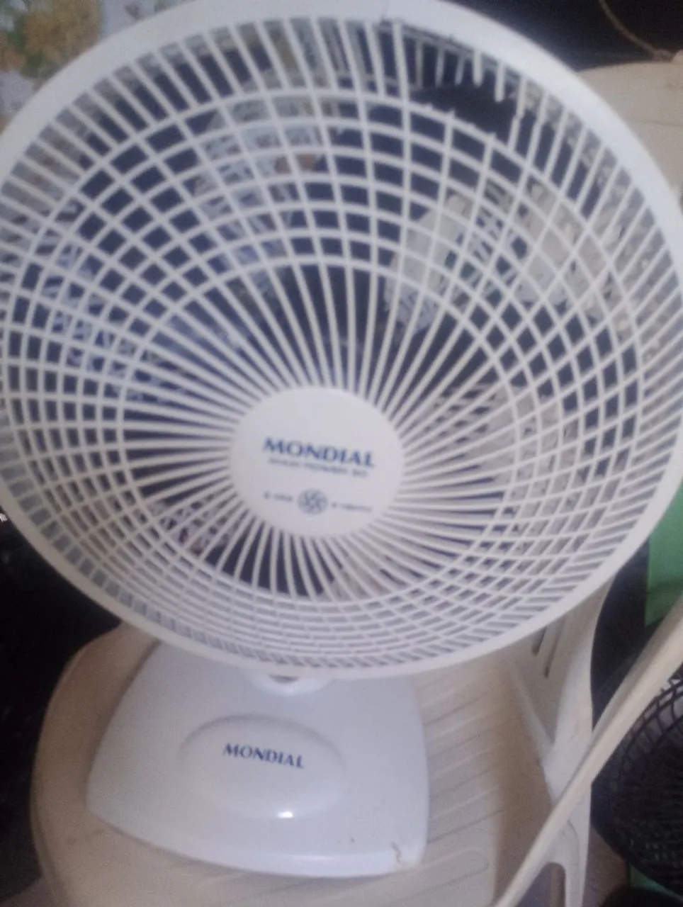 Ventilador de Mesa Mondial com garantia