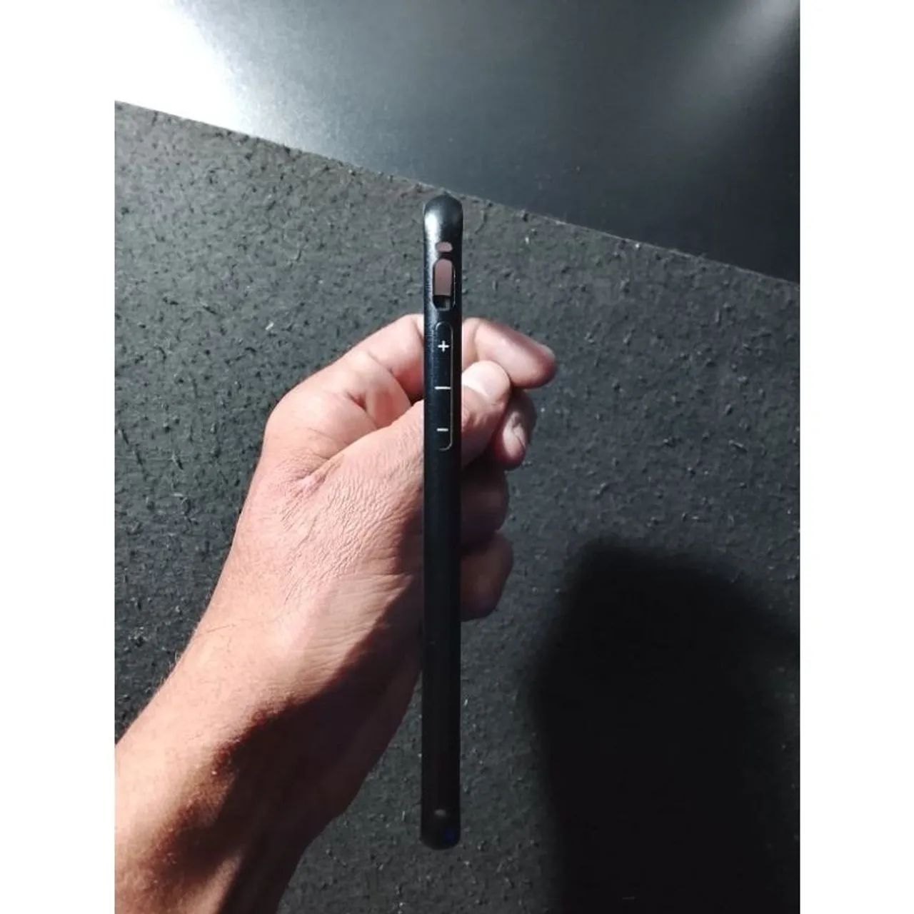 Bumper / Case Metal Preto | Compatível com iPhone 7/8 se 2 e 3 | Apple | Novo - Foto 2