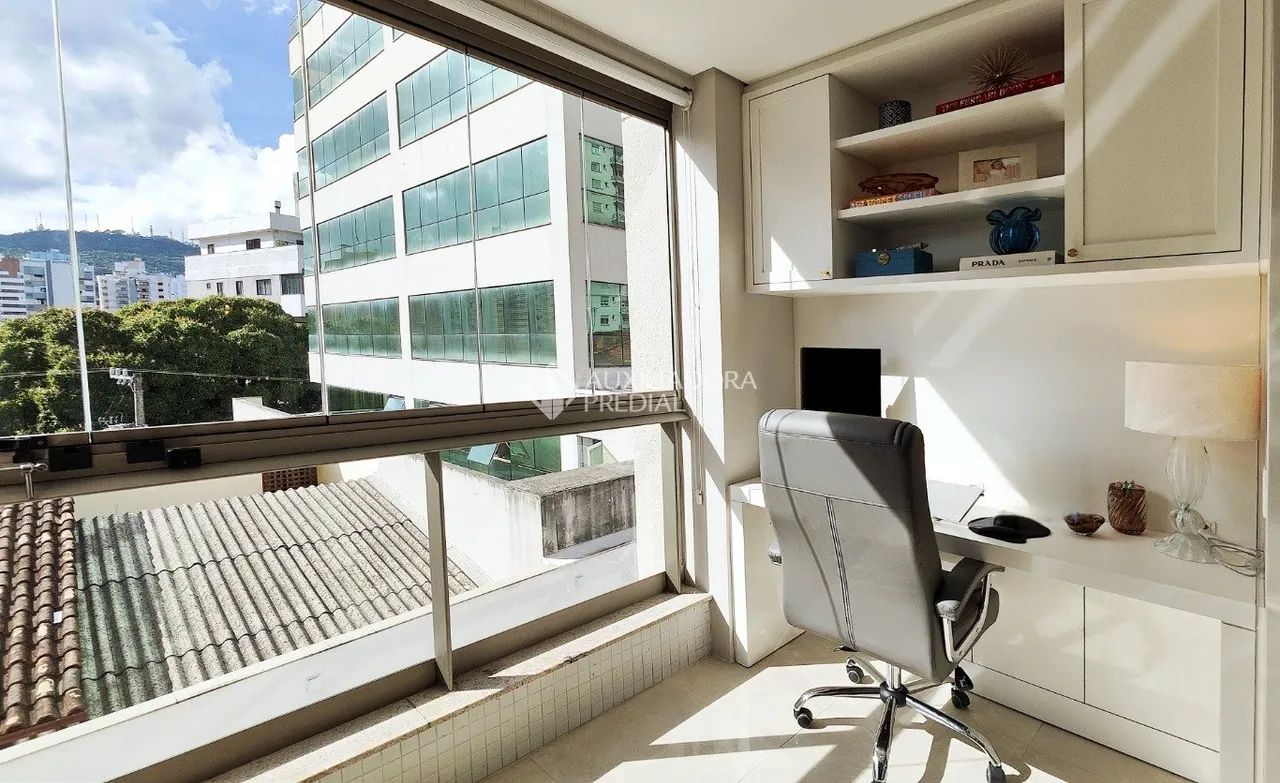 Elegante apartamento de 75m² | 2 dorm (1 suíte) | à venda no centro de Florianópolis. - Foto 5