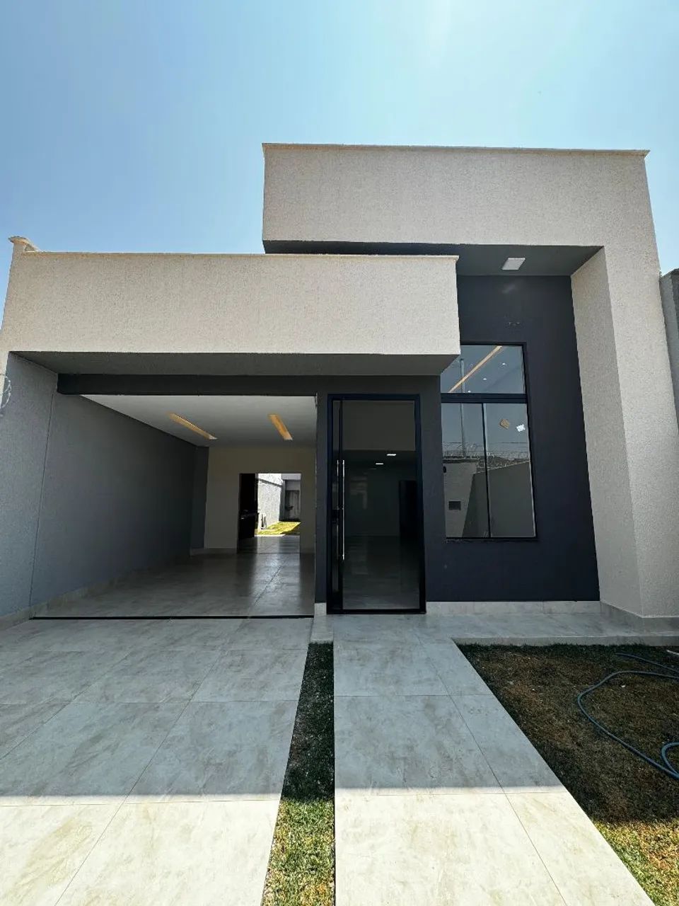 Foto - Aparecida de Goiânia - Jardim dos Girassóis