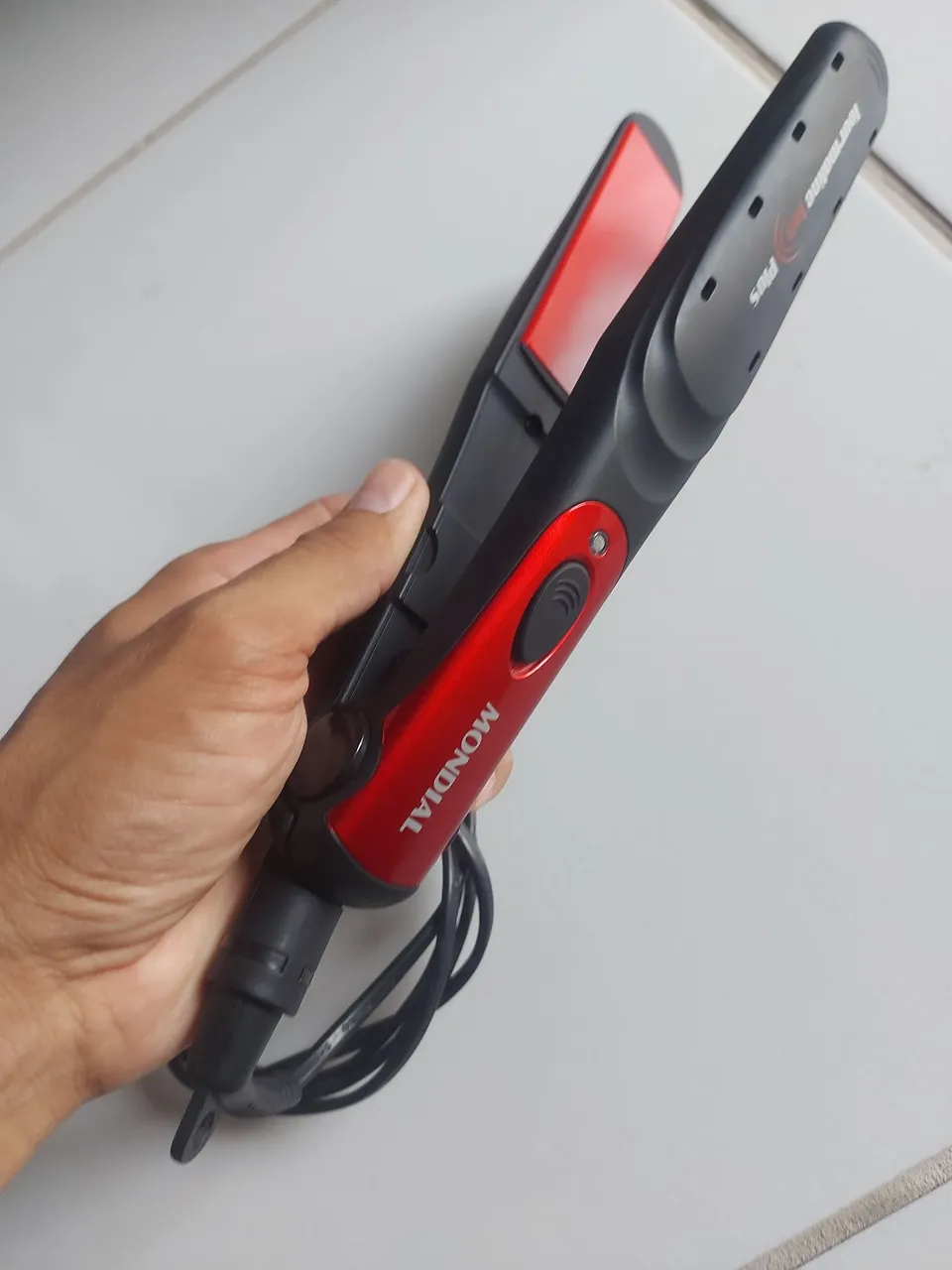 Prancha de Cabelo Mondial - Nova