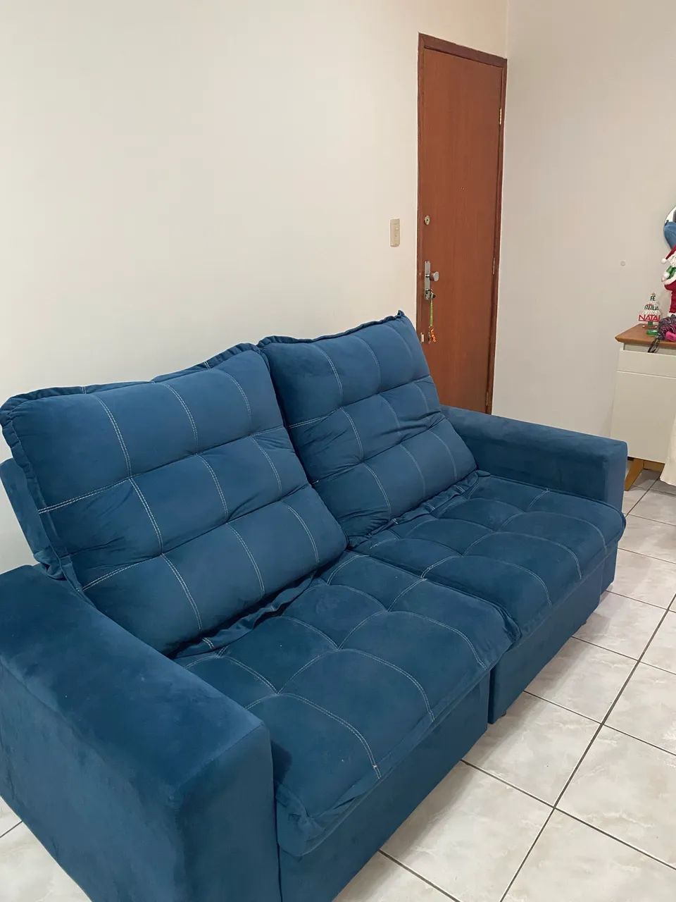 Retractable sofa64310340083842120