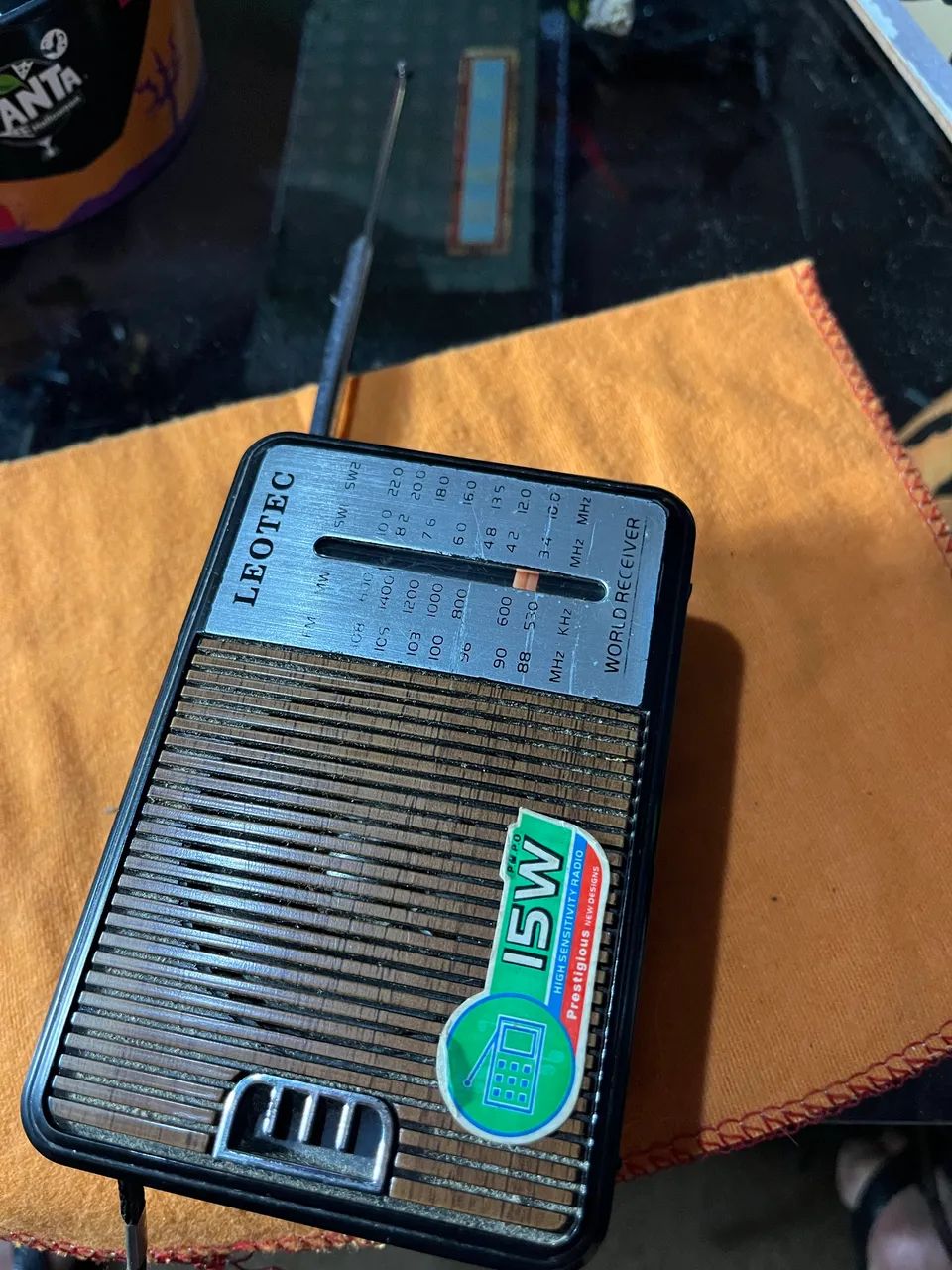 rádio portátil Leotec LT-607B - Foto 2