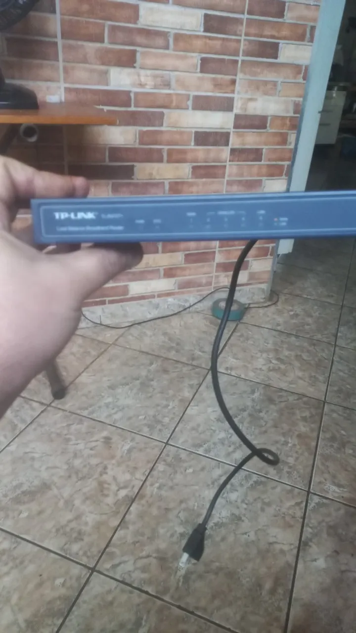 TP-LINK LOAD BALANCE BROADBAND ROUTER