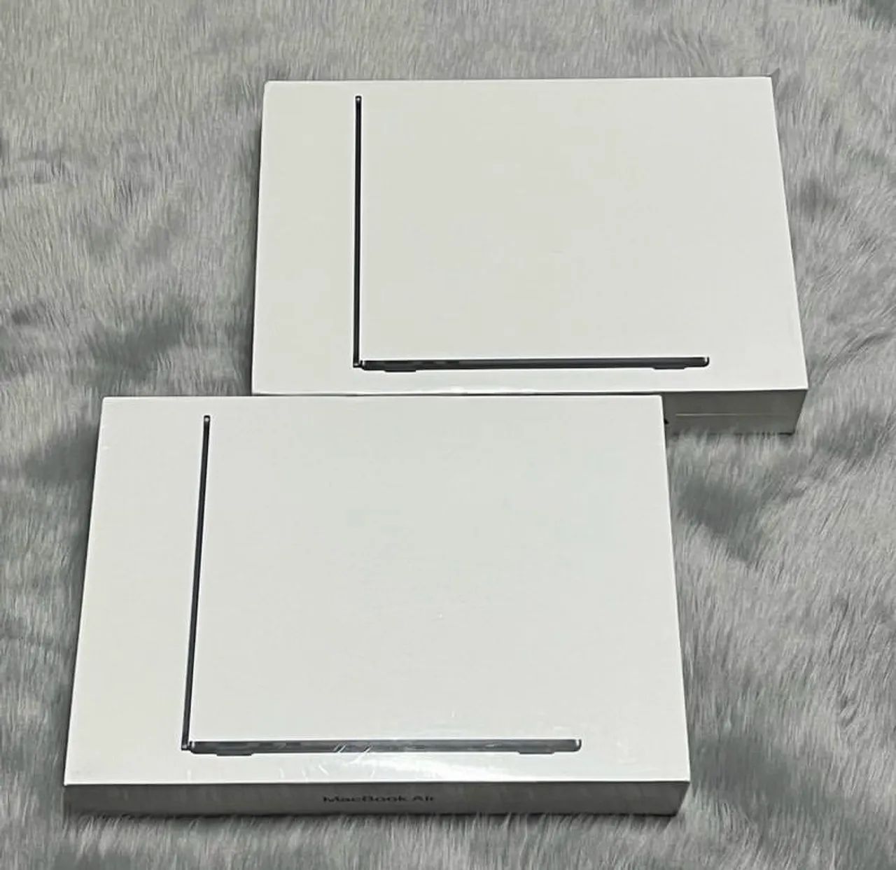 MacBook Air M2 2022 8GB - 256GB SSD  - Foto 2