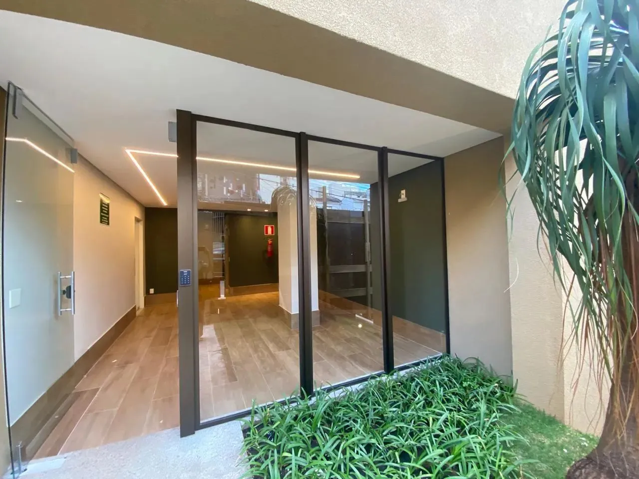 APARTAMENTO NOVO PARA LOCAÇÃO - 61M² - 2 SUÍTES - BAIRRO SANTO ANTÔNIO - BH