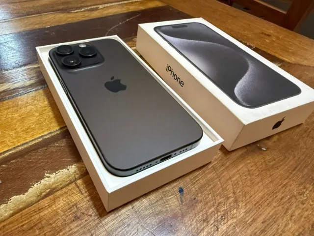 Vendo Iphone 15 Pro 256 Gb