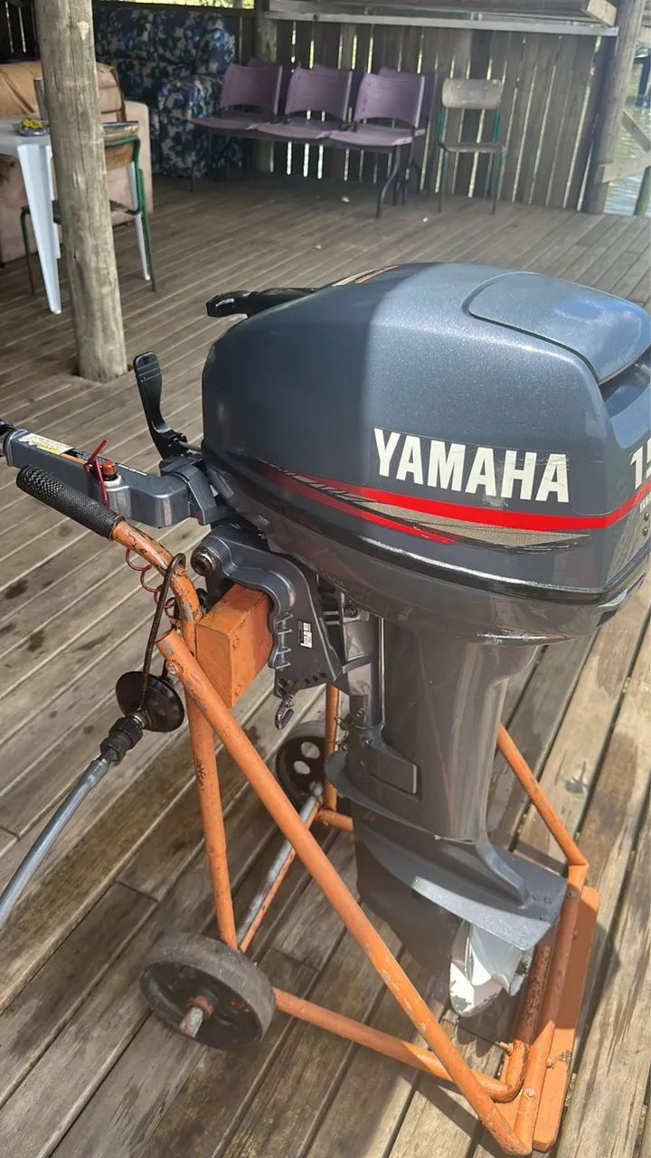 Motor YAMAHA 15HP