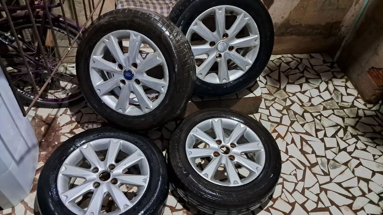 Rodas de liga leve aro 15 - Foto 3