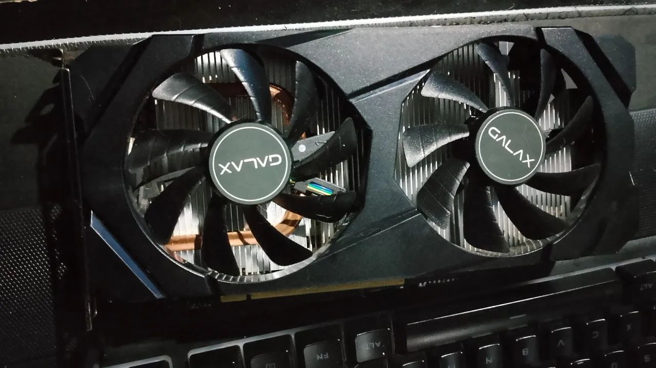 PLACA DE VIDEO GTX 1660 6 GB - artefato