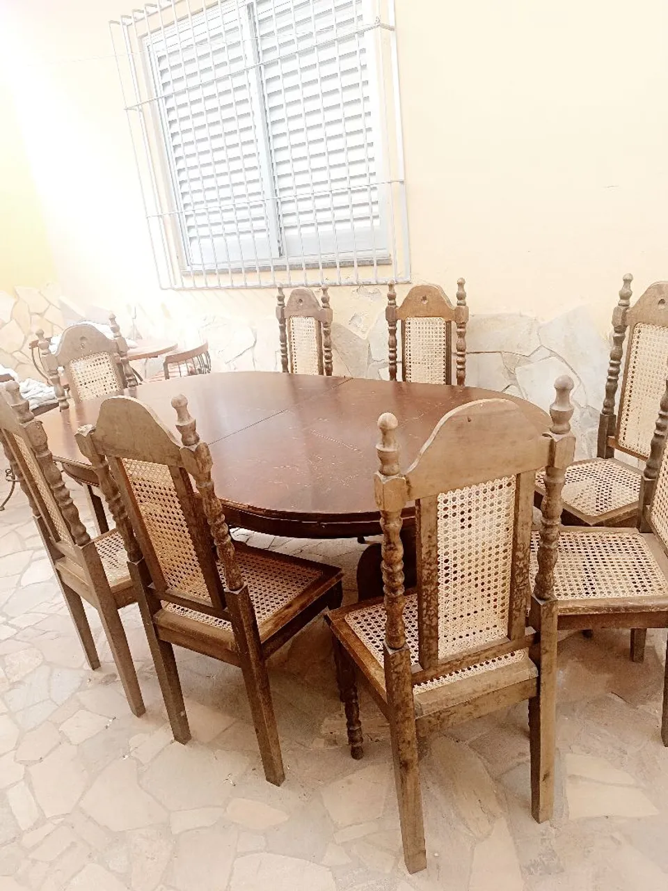 Conjunto de Mesa de Jantar com 8 Cadeiras