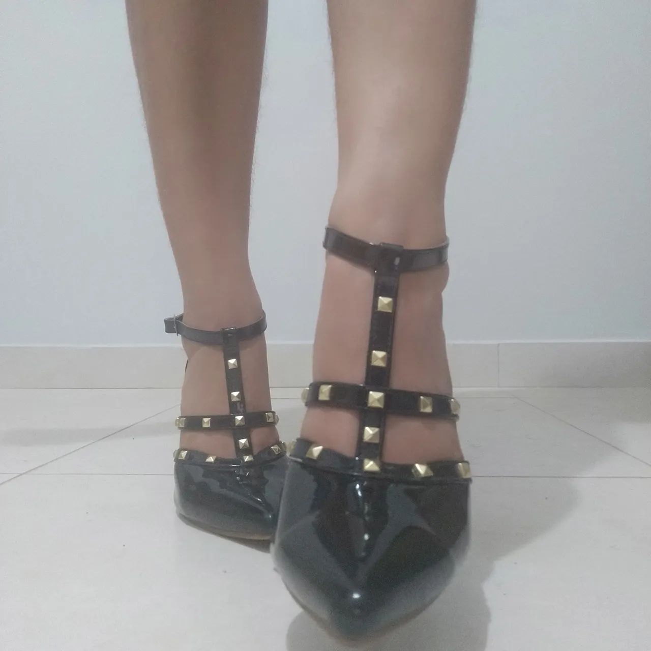 Sandália de salto alto preta - Foto 2