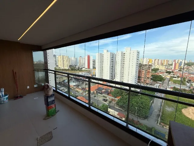 Apartamento na Ponta D' Areia, 3 Suítes, Nascente, Fino Acabamento