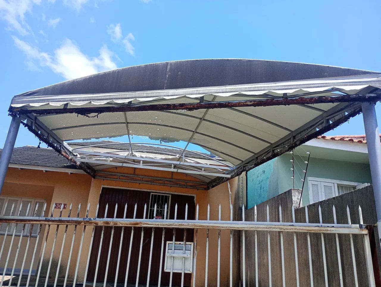 Estrutura para toldo em ferro galvanizado #somente estrutura#63825056557953122