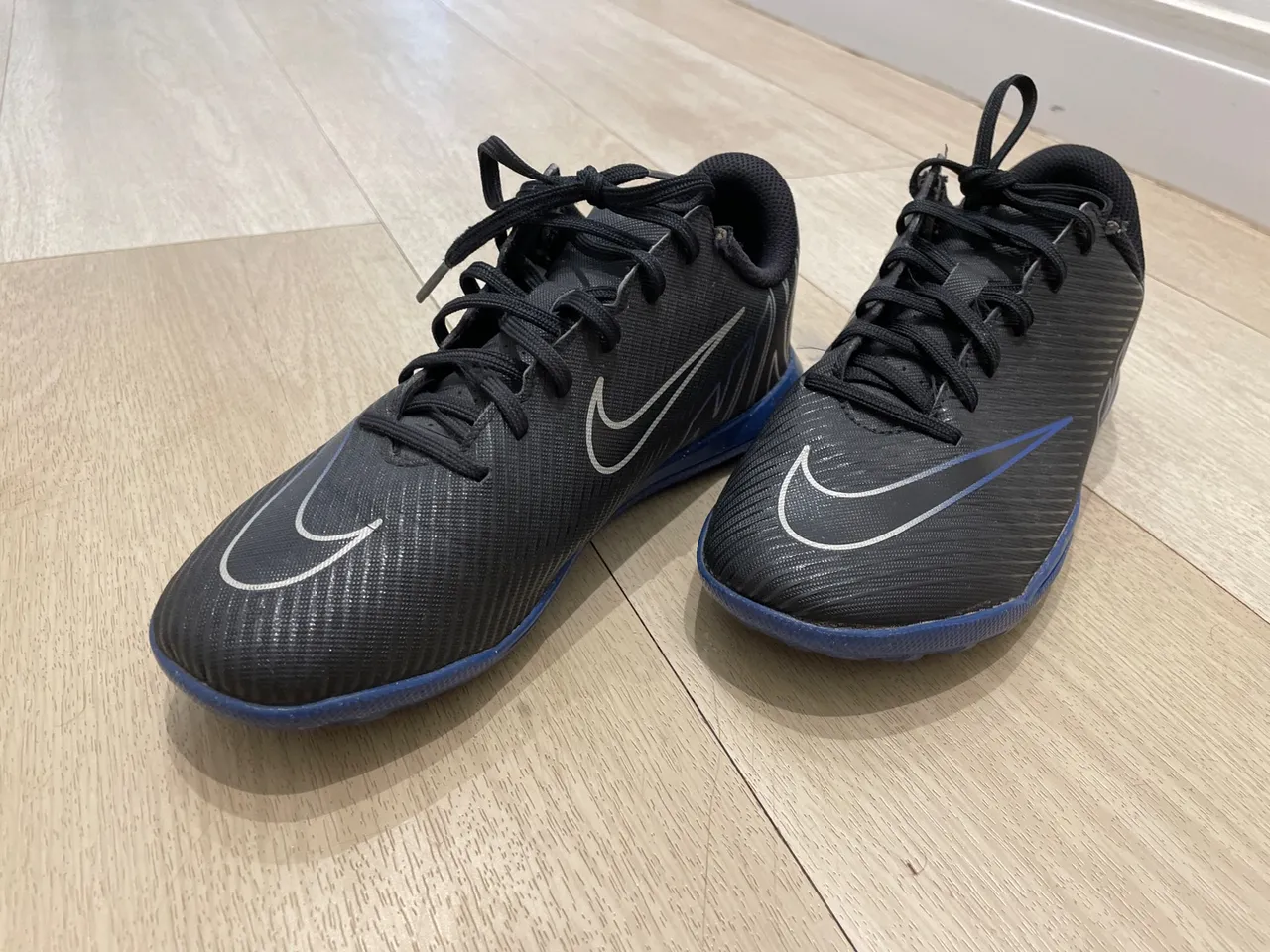 Chuteiras Nike Mercurial Indoor