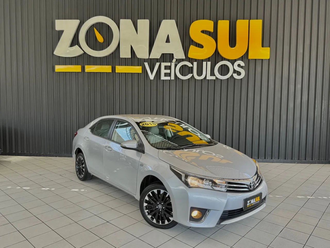 TOYOTA COROLLA GLI 2015 / MANUAL (EXTRA)