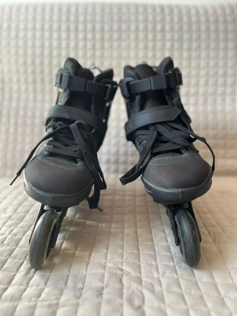 Patins Powerslide Radon 42/43 com Kit Mochila e Equipamento de Proteção - Foto 4