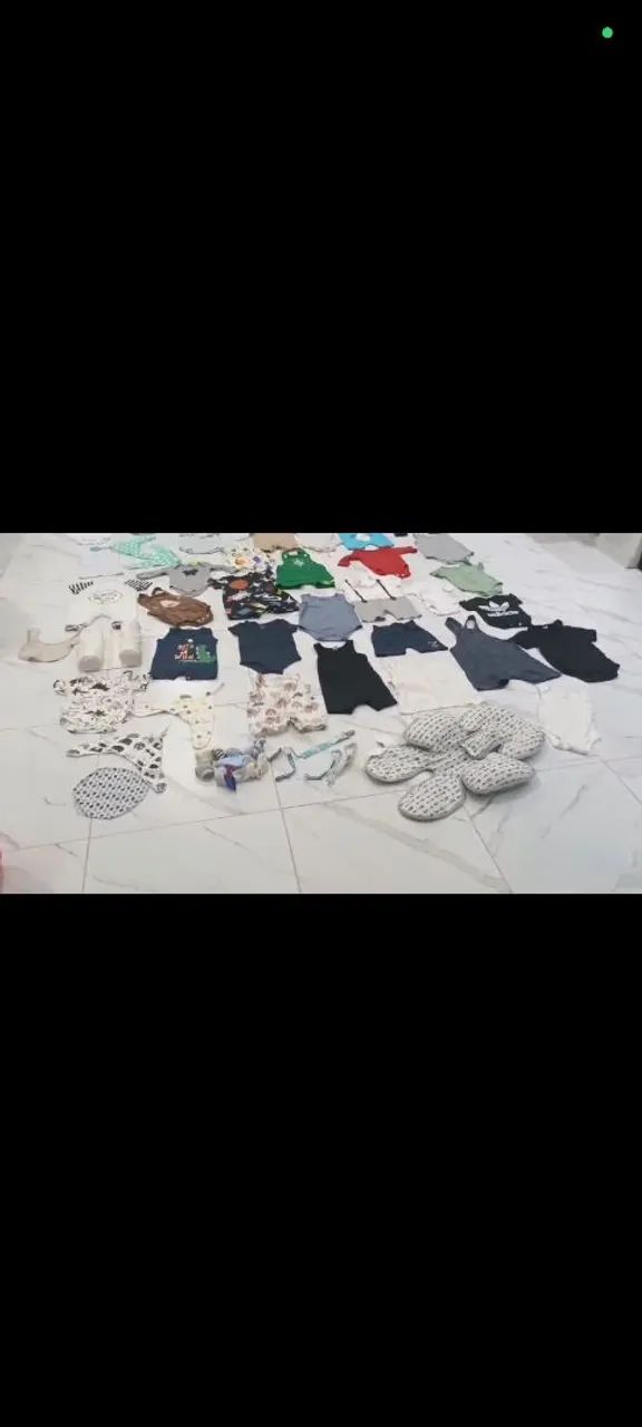 Lote de roupas de bebe