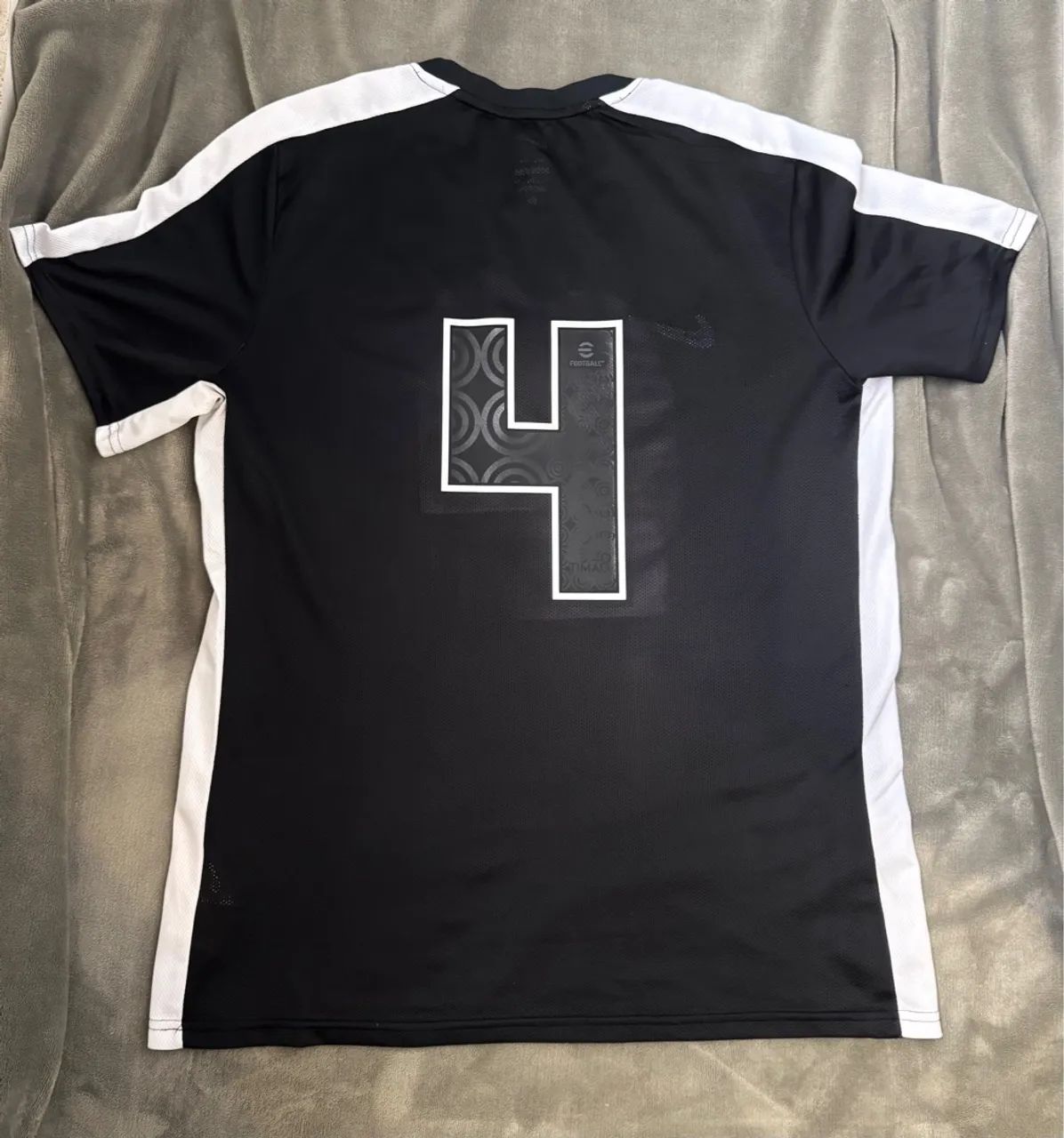 Camisa Corinthians 2024 - Comemorativa Libertadores 2012 - Foto 2