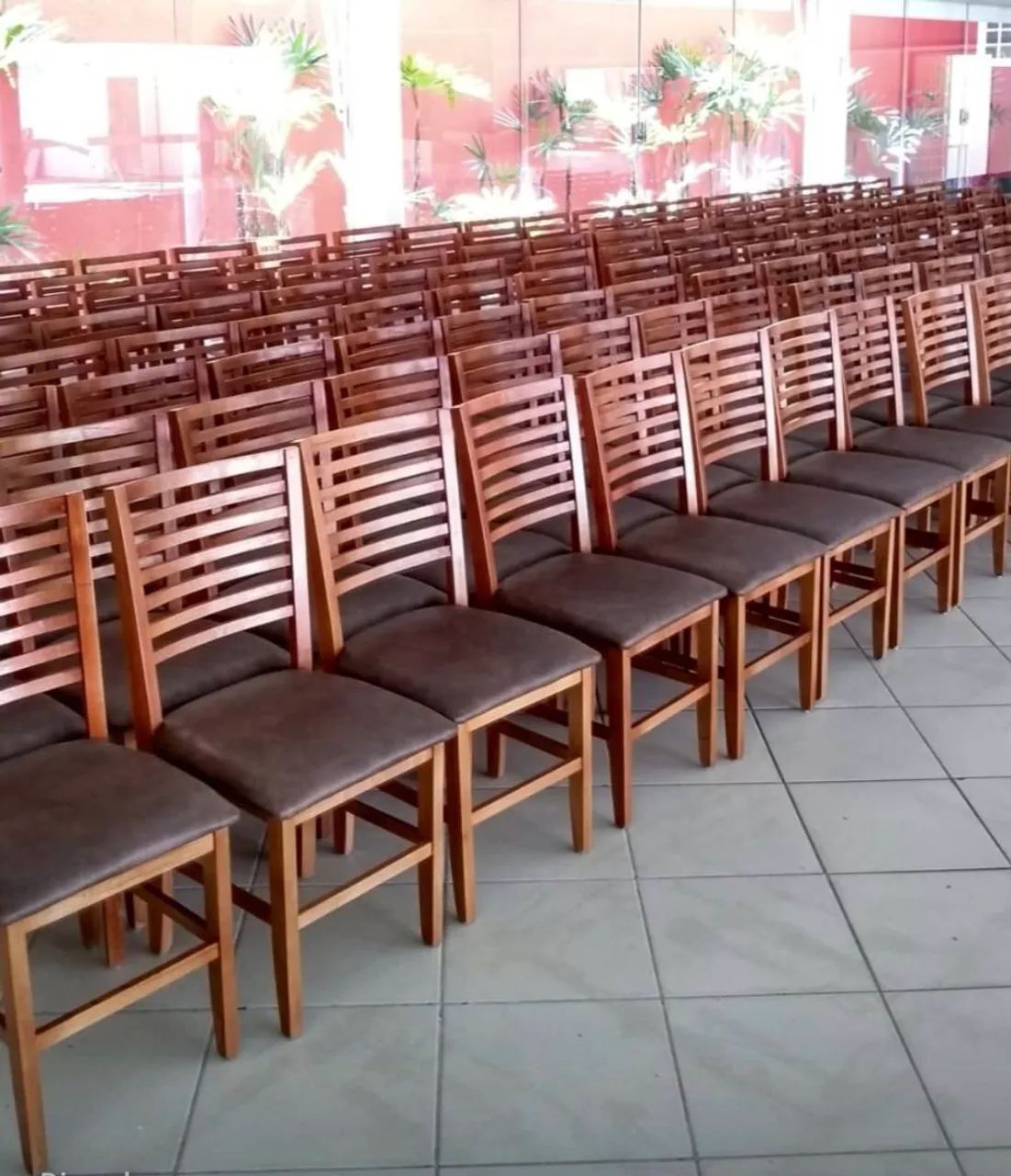 Mesas, cadeiras e demais móveis  para  bares e restaurante - Foto 5