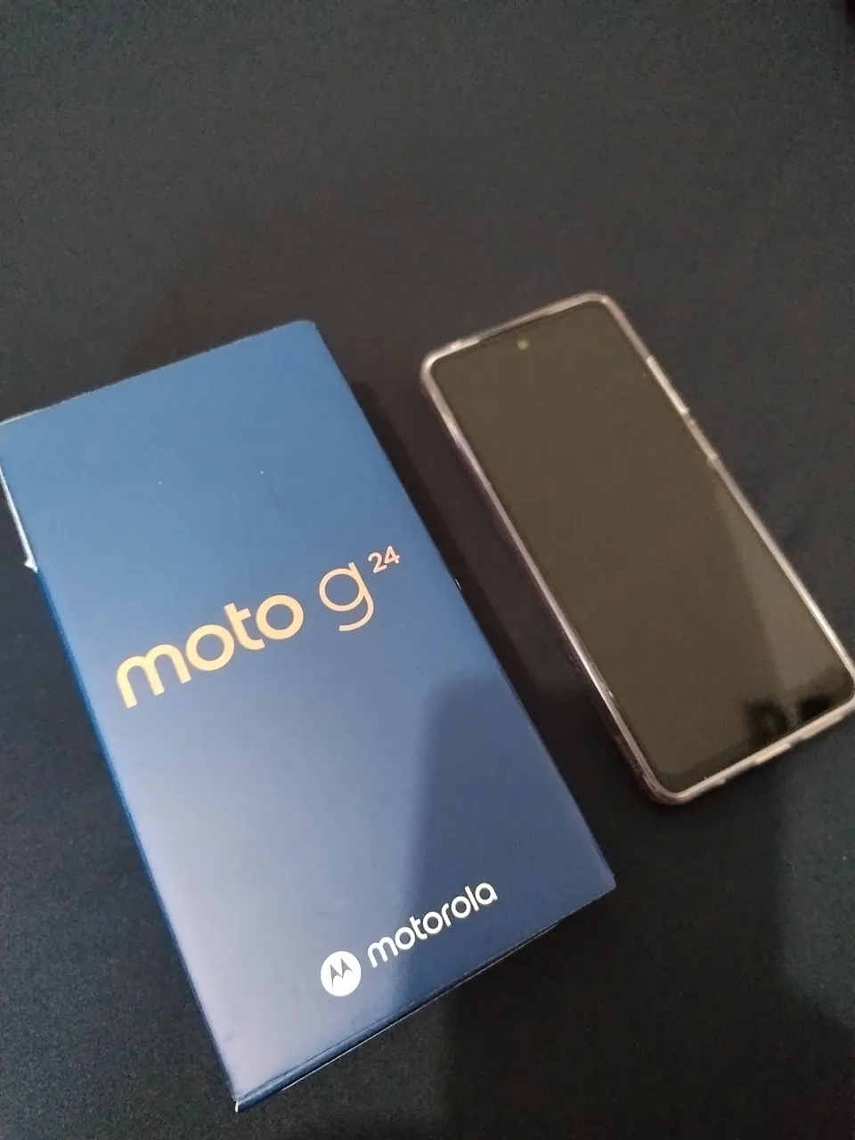 Moto G24 TELA TRINCADA /128 gb armazenamento interno/ 4 GB de RAM