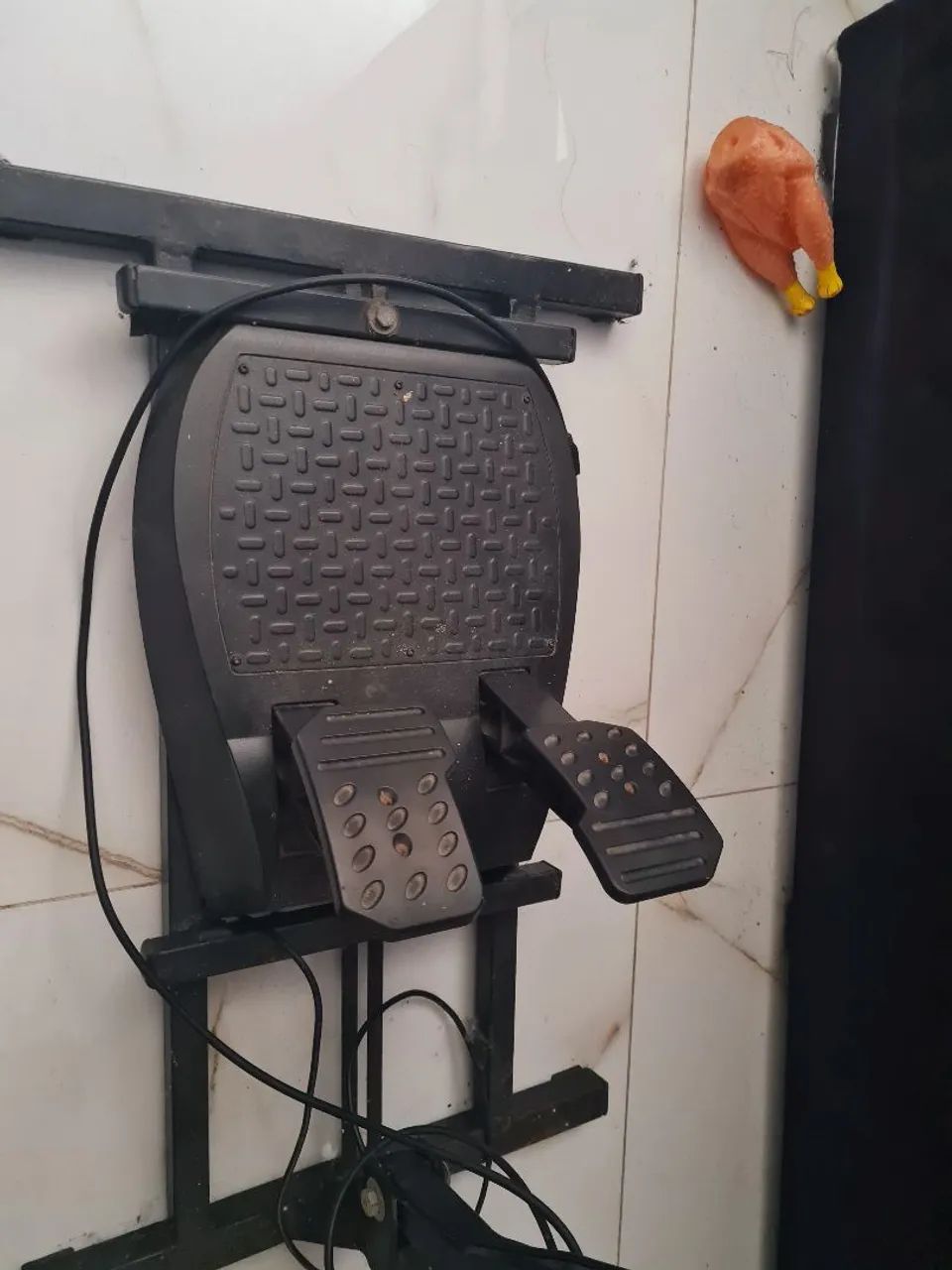 Volante e Pedais com suporte para Playstation - Foto 6