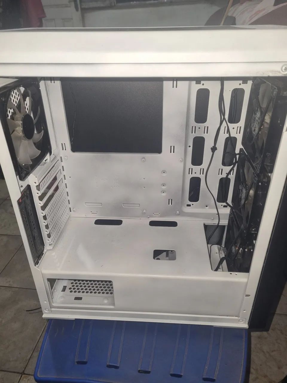 Gabinete game Custom + 4 fans - Foto 2