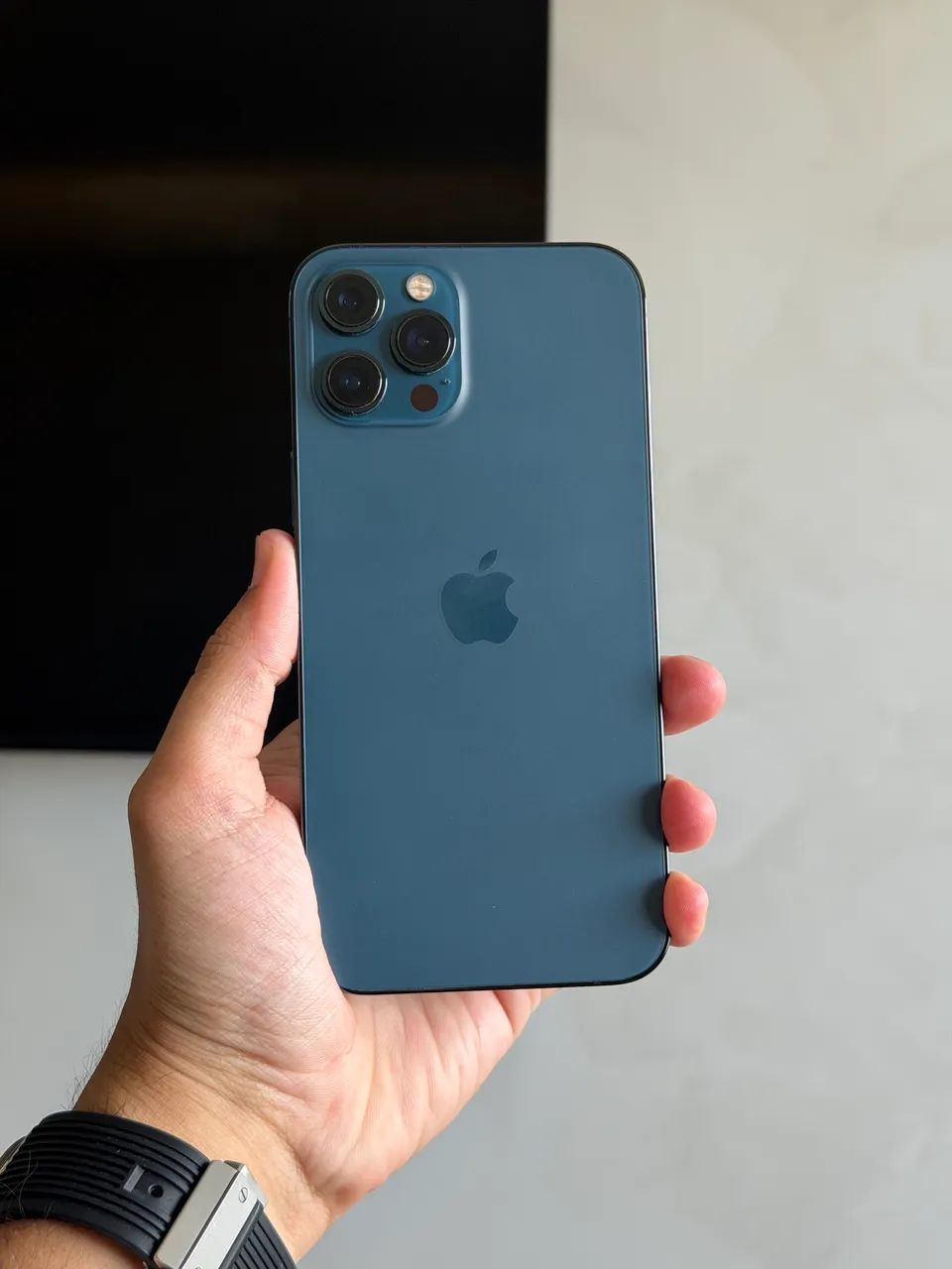 iPhone 12 Pro Max 256gb Azul seminovo 