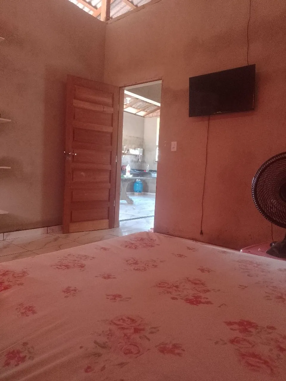Vende se casa no bairro caburai 2