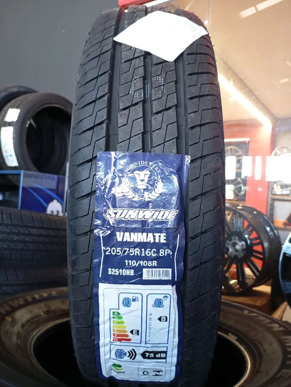 Pneu sunwide 205/75R16 8pr