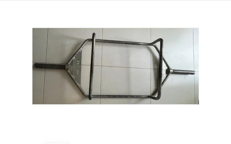 Barra Olímpica Hexagonal para Agachamento