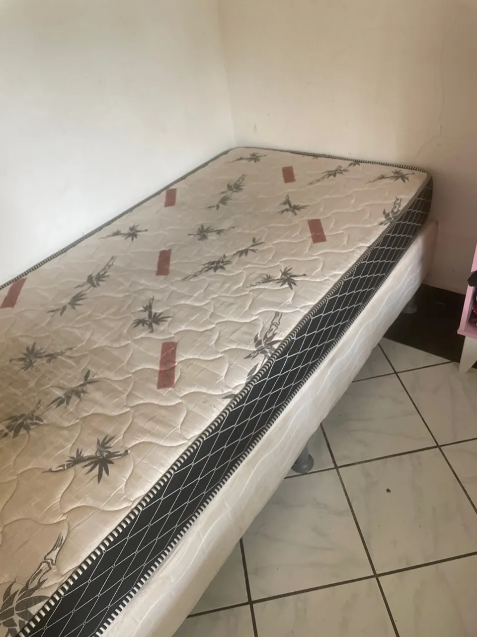 CAMA SOLTEIRO BOX