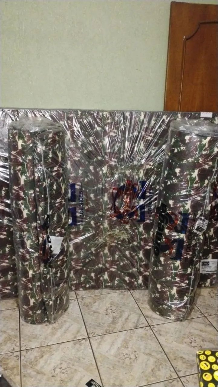 COLCHÃO CASAL ACAMPAR 7 CM R$ 229 e 5 CM CASAL R$ 169 BUSCAR JARDIM NOVO MUNDO GOIÂNIA  - Foto 2