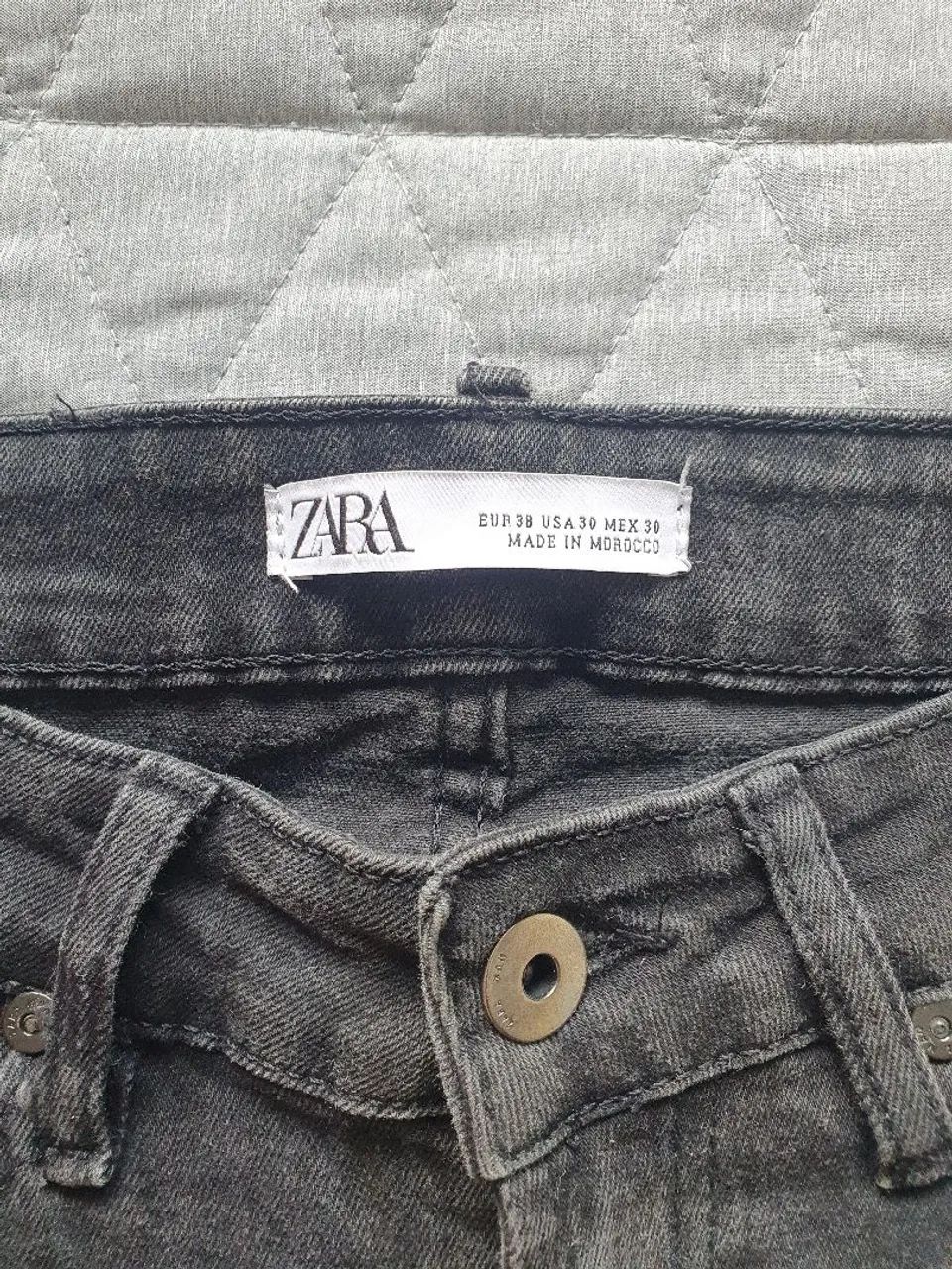 Calça ZARA Jeans Preta - Foto 4
