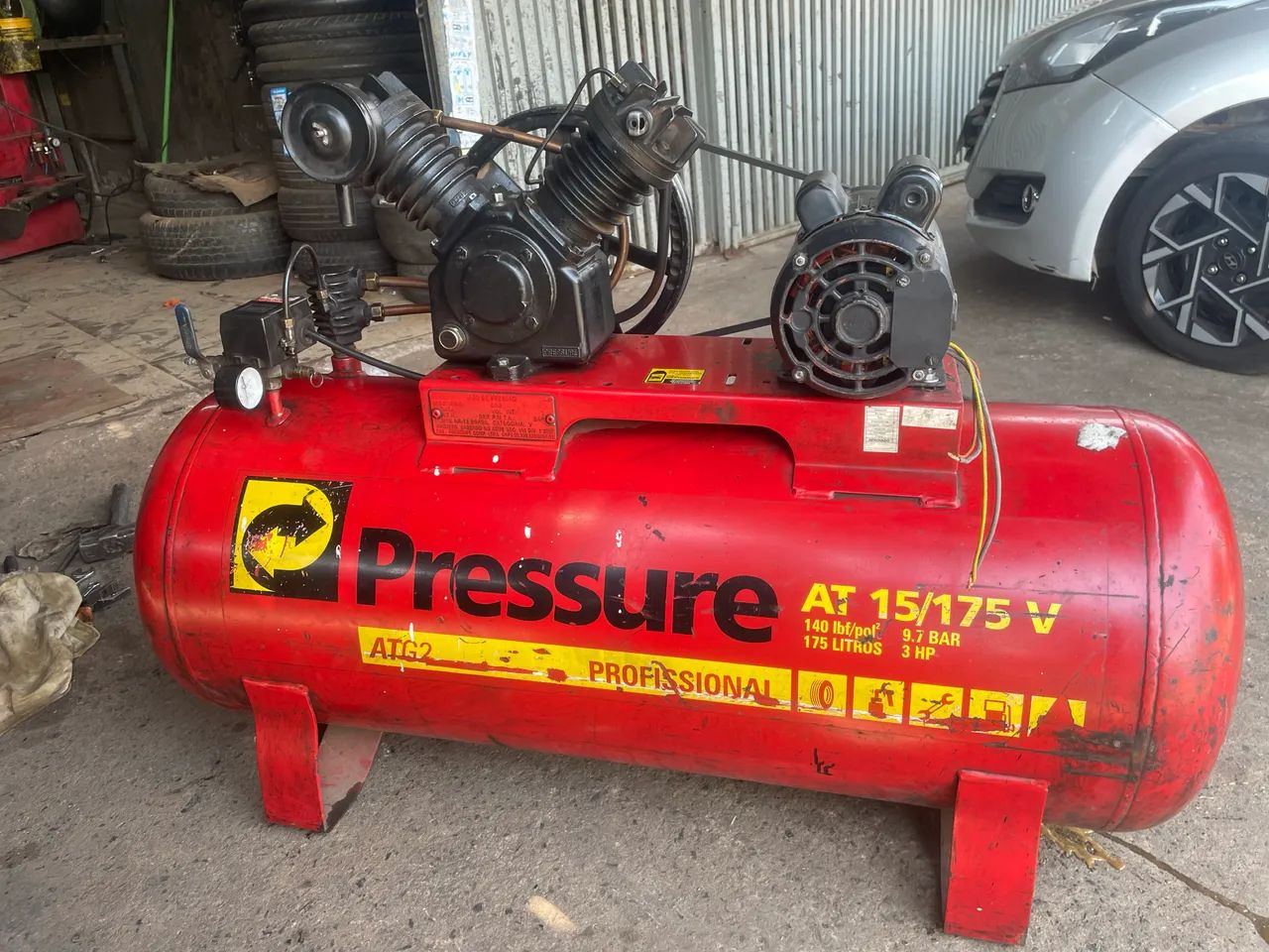 Compressor de ar profissional 175 litros 15 pés  - Foto 2