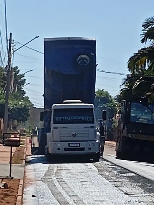 Caminhão Truck - KP Transportes - Foto 2