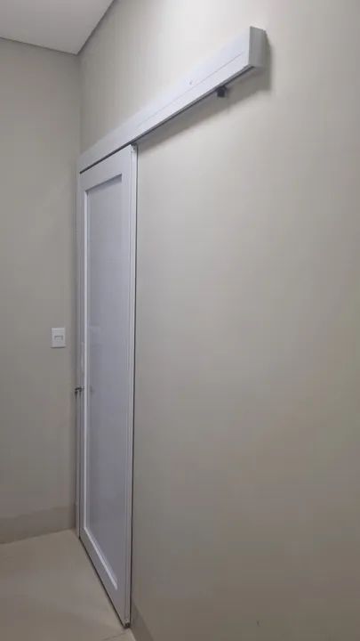 Porta de correr de alumínio (branca) - Foto 3