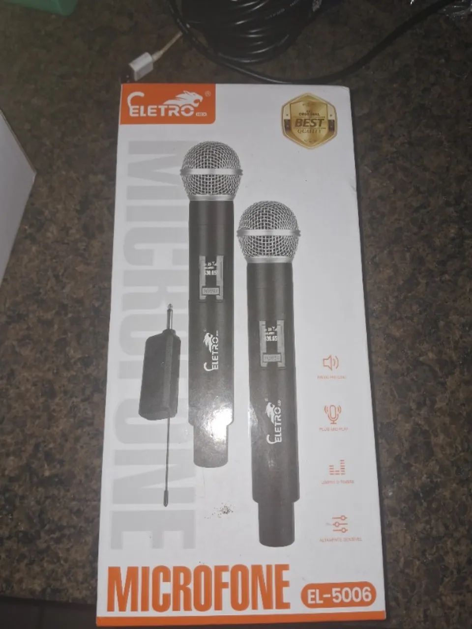 Microfone sem fio e com fio