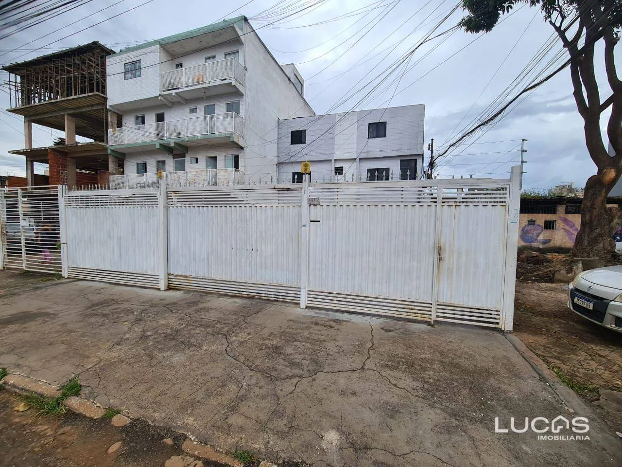 Apartamento com 1 dormitório para alugar, 30 m² por R$ 1.092,61/mês - Taguatinga Sul - Tag