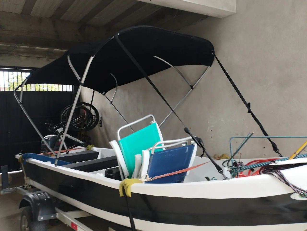 Barco 2024 de fibra com cobertura + Motor Yamaha 15 HP + Carretinha emplacada - Foto 3