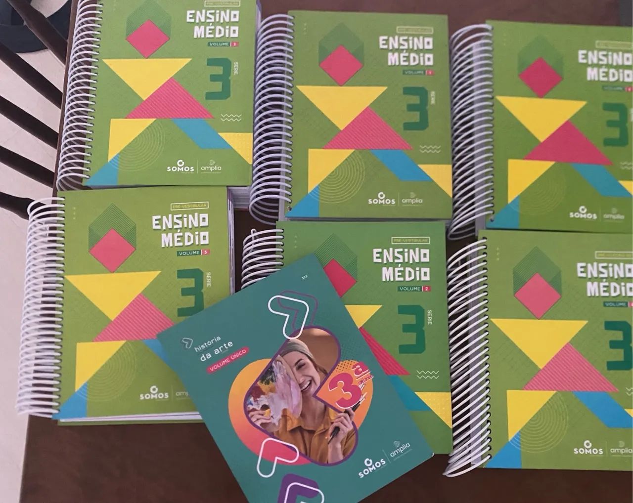 Livros Ensino Médio - Volume 3 - Série Completa - Elite pré-vestibular - Foto 2