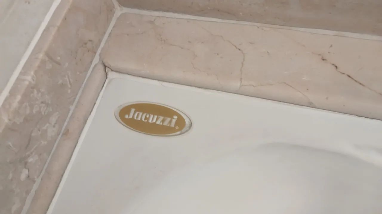 Banheira de Hidromassagem - Foto 2