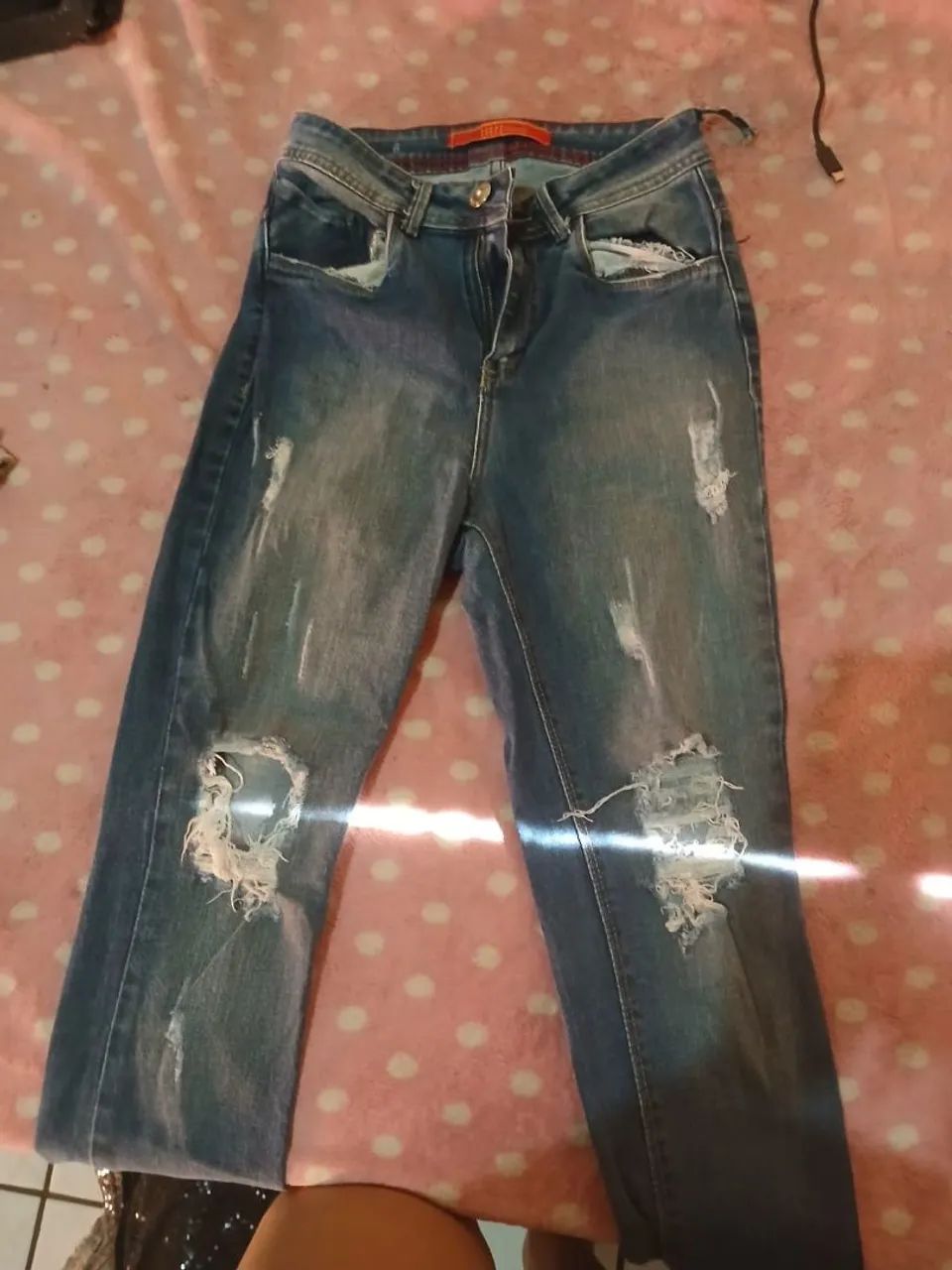 Shorts de paetês preto com cinto - Foto 5