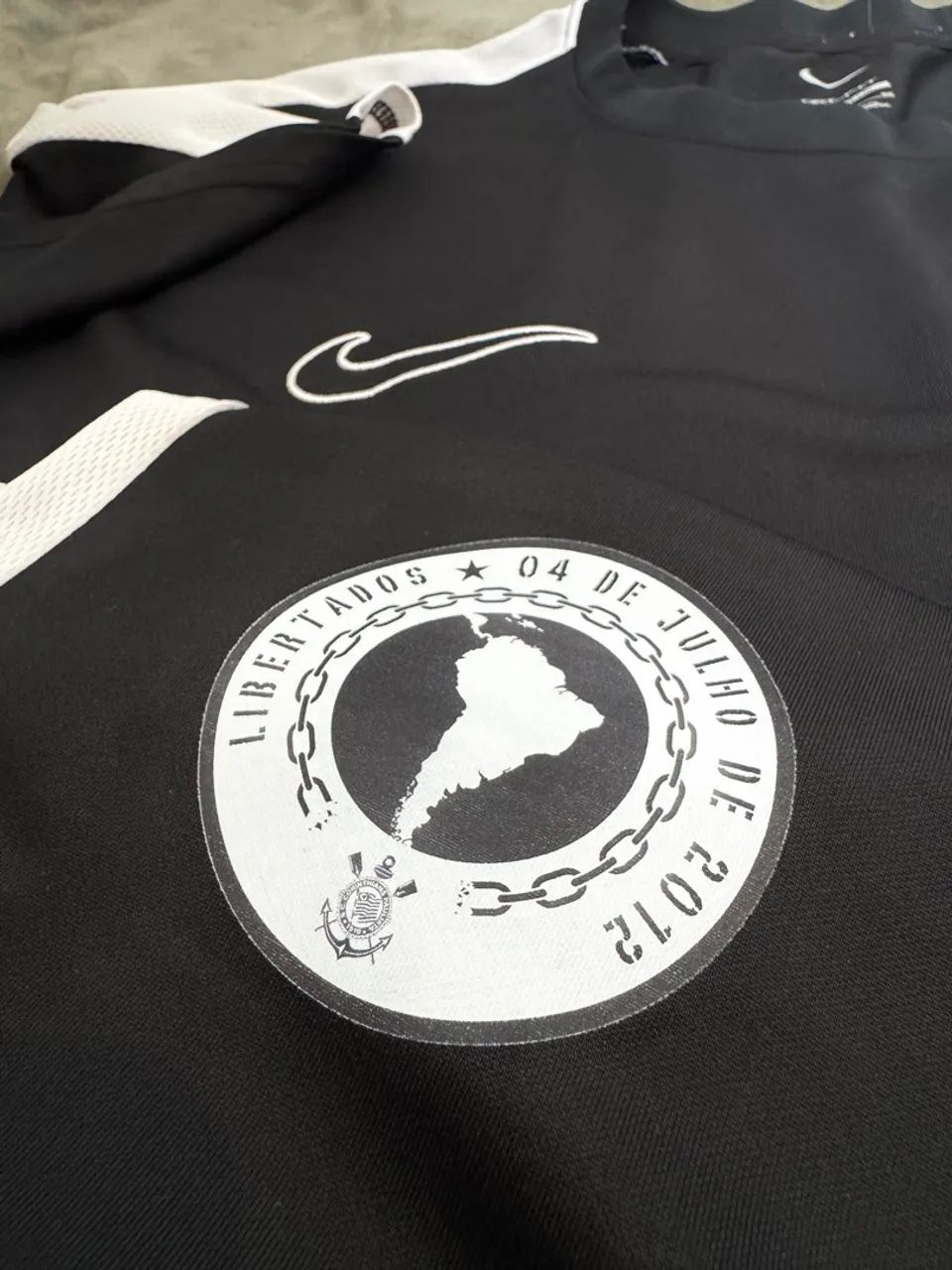 Camisa Corinthians 2024 - Comemorativa Libertadores 2012 - Foto 4