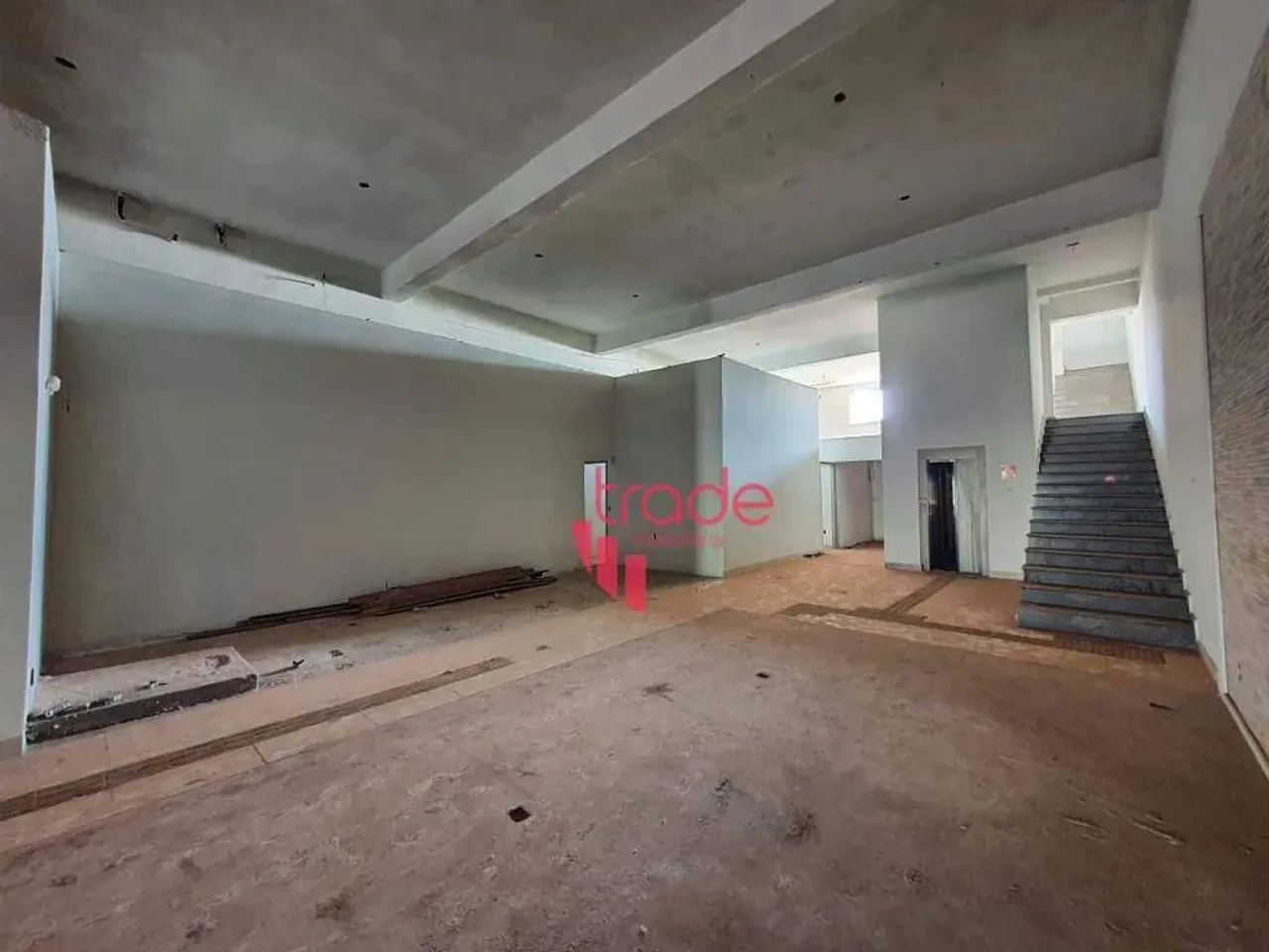 Ponto Comercial para Locação de 02 Pavimentos no Bairro Ipiranga em Ribeirão Preto com Ele