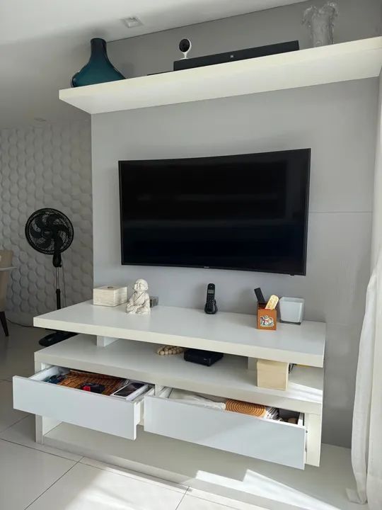 Rack para TV branco com 2 gavetas - Foto 3