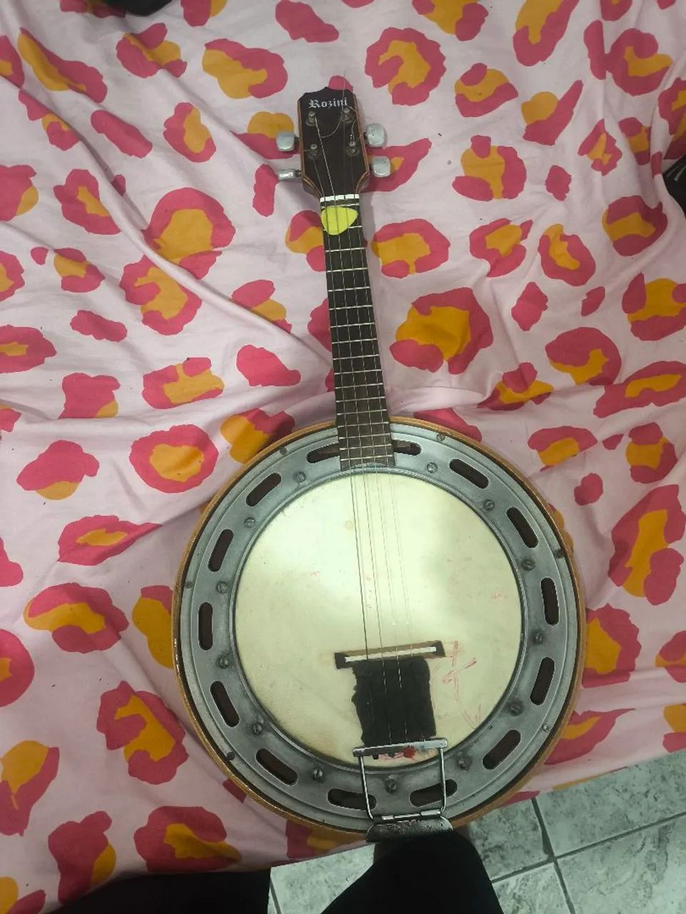 Banjo64840797465345120