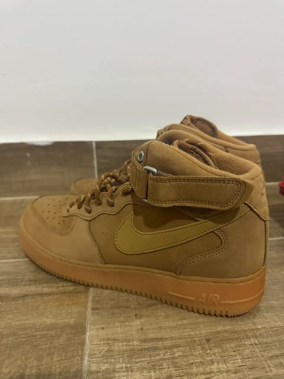 Vendo tênis Nike air force 1 marrom 