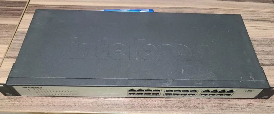 HUB 24 PORTAS INTELBRAS SF 2400 QR - Foto 4