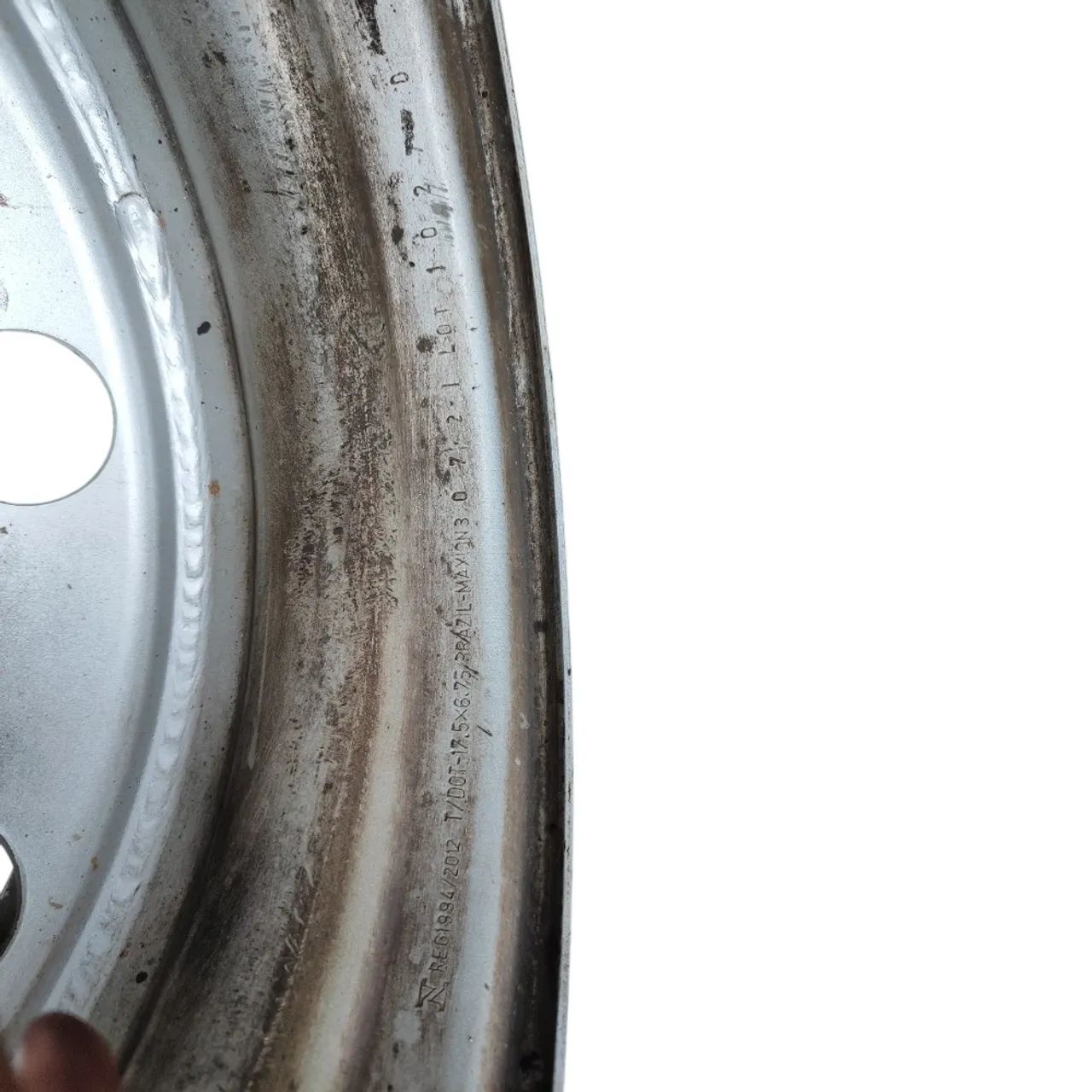RODA CAMINHAO 235 TECTOR 11190 17.5X6.75 ORIGINAL - Foto 5